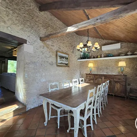 Maison Avec Piscine Privee Et Animaux Admis - 10 Pers. - Fr-1-616-586 Holiday home